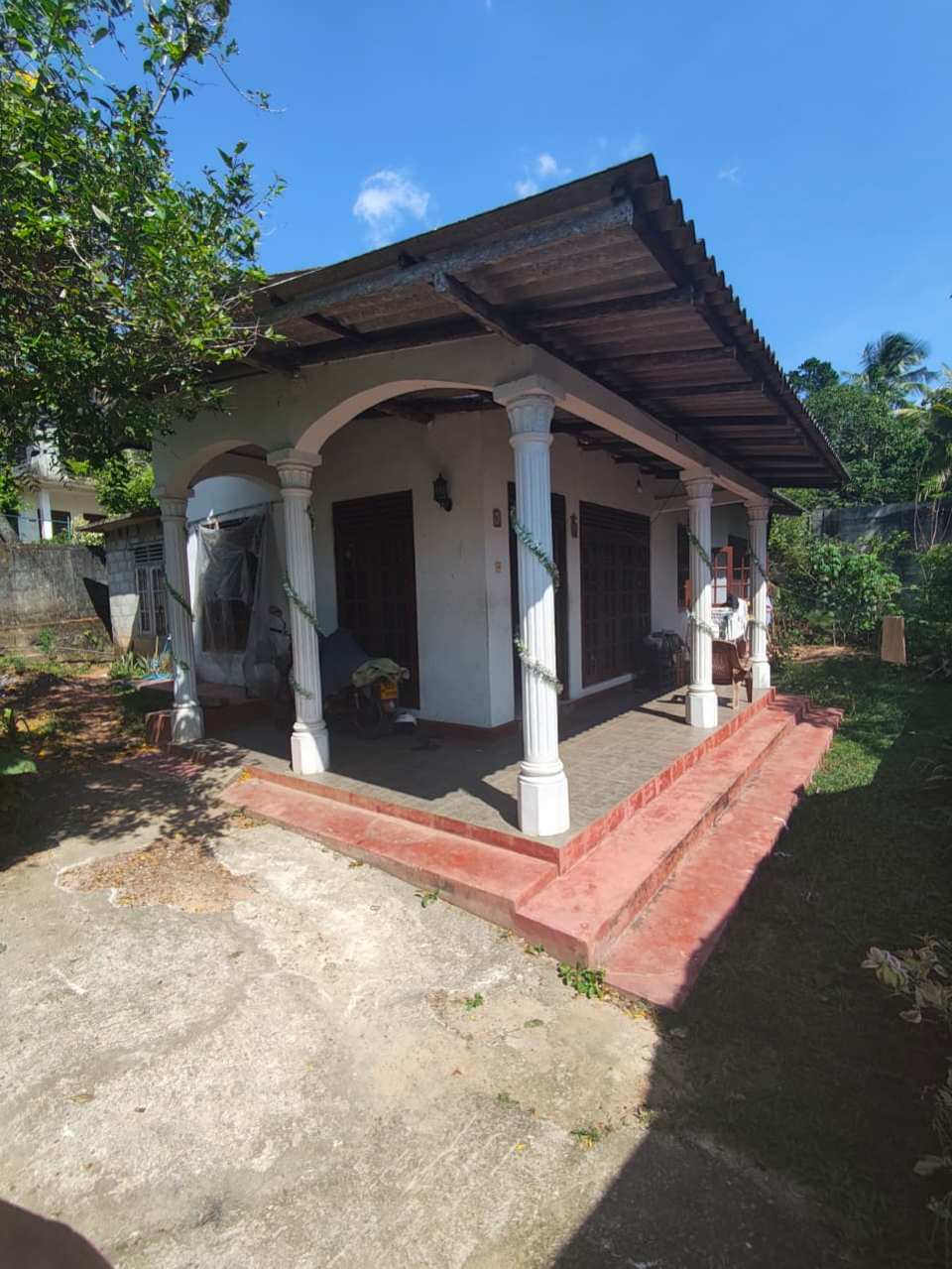 3 Bedrooms House For Sale Near Ganemulla