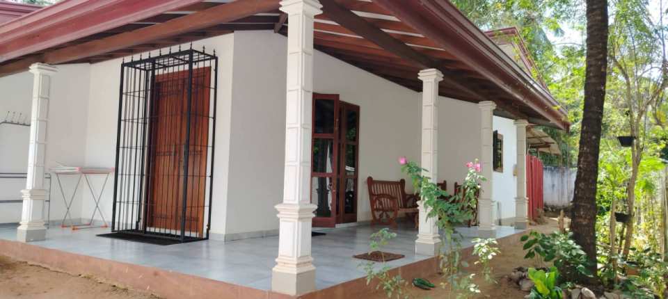 House For Sale in Mirigama